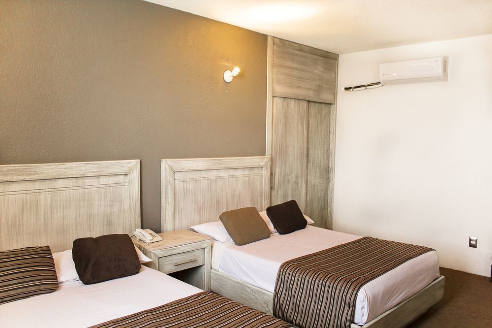 Hotel El Monte 萨拉曼卡 外观 照片