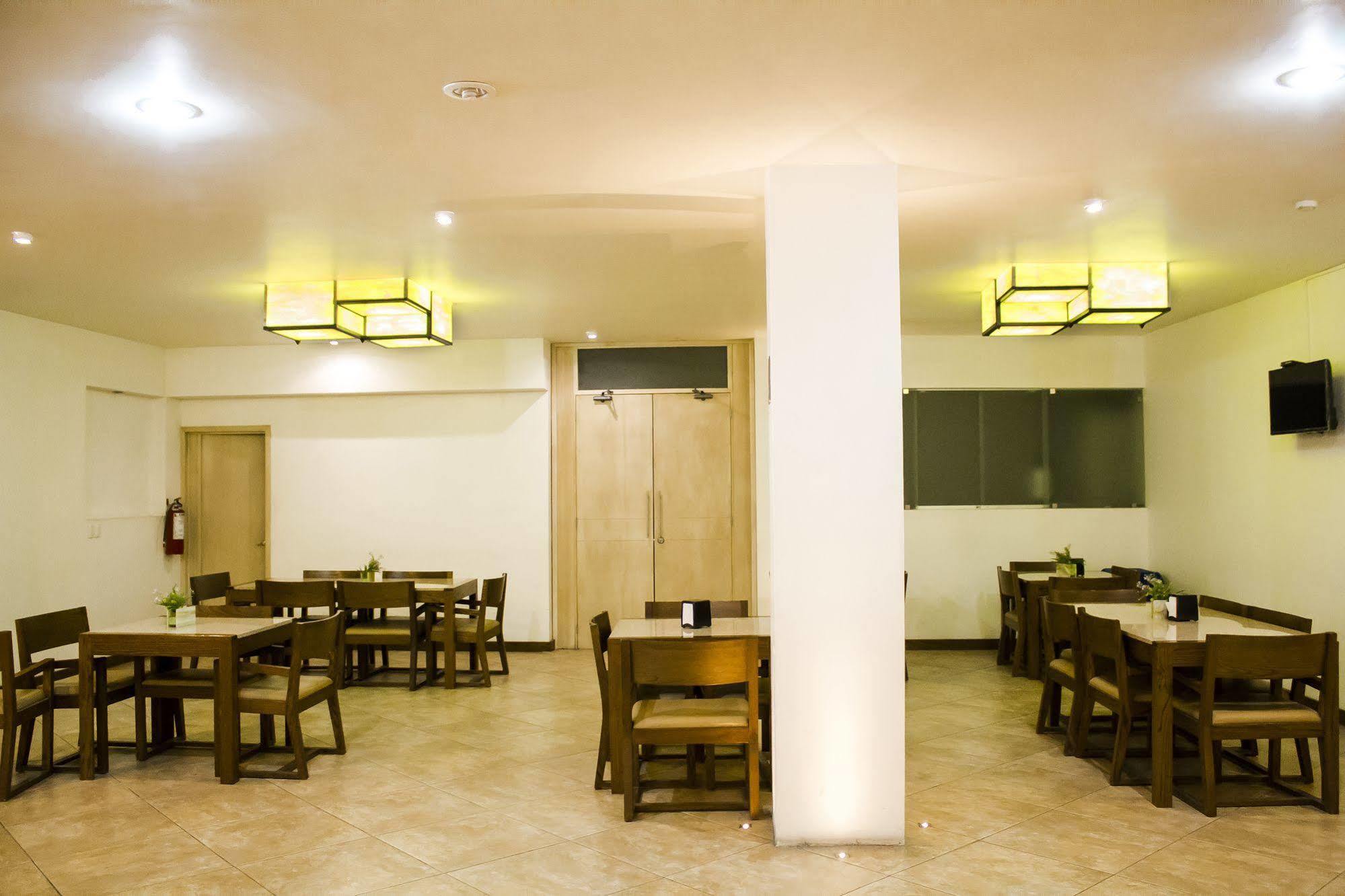 Hotel El Monte 萨拉曼卡 外观 照片