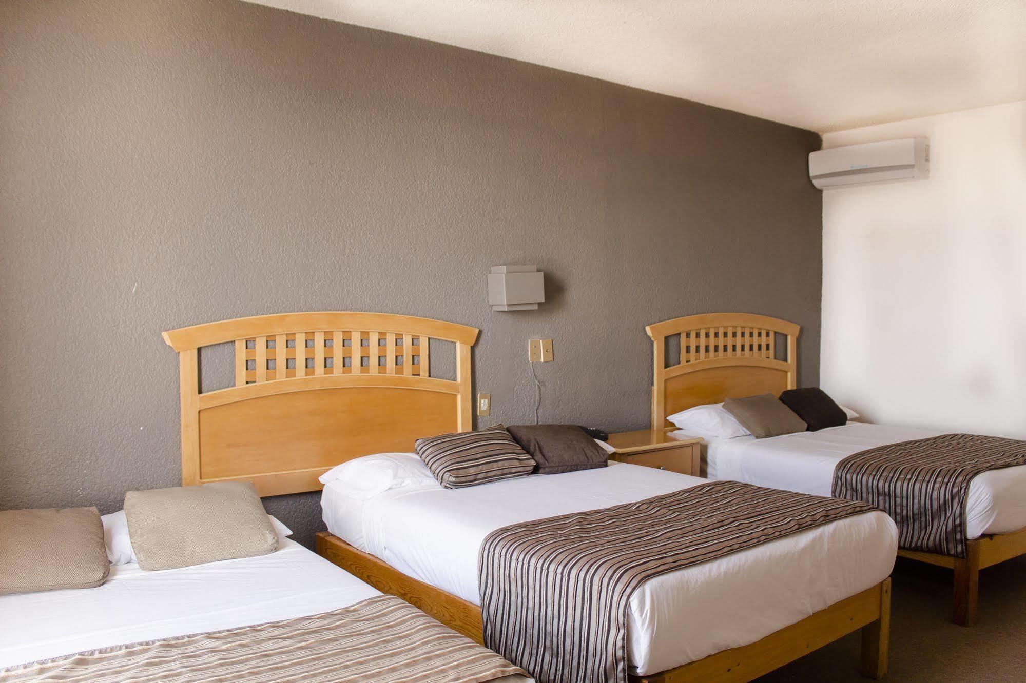 Hotel El Monte 萨拉曼卡 外观 照片