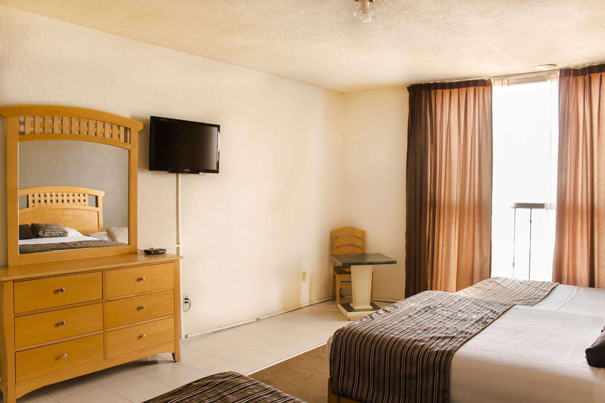 Hotel El Monte 萨拉曼卡 外观 照片